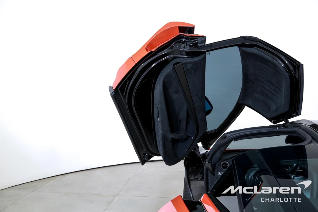 2021 McLaren 765LT - Image 11 of 12