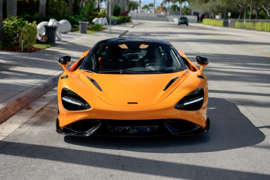2021 McLaren 765LT - Image 9 of 20