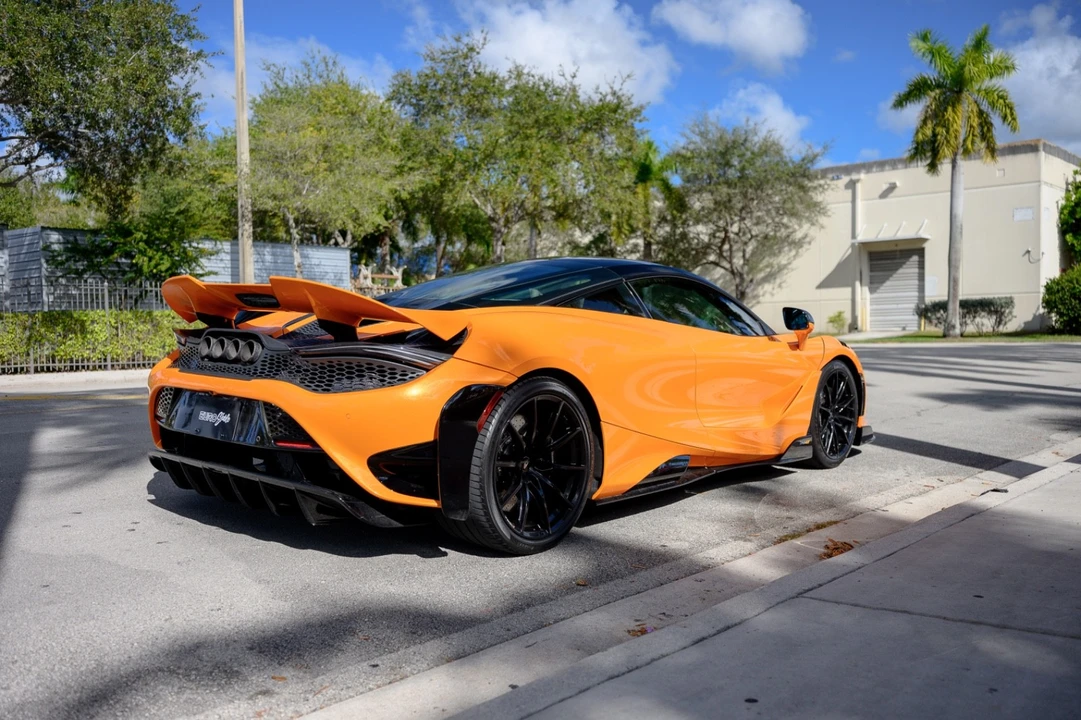 2021 McLaren 765LT - Image 7 of 20
