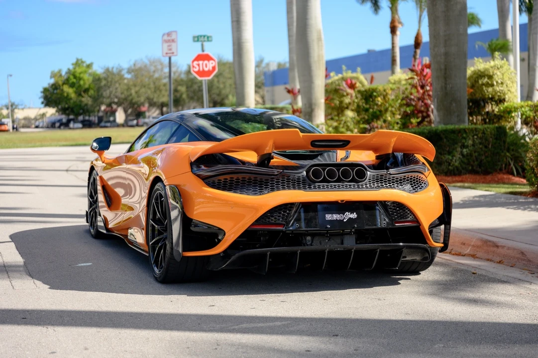 2021 McLaren 765LT - Image 5 of 20