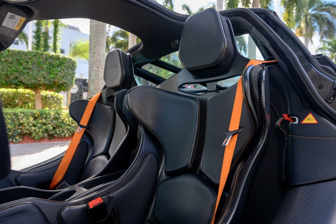 2021 McLaren 765LT - Image 17 of 20