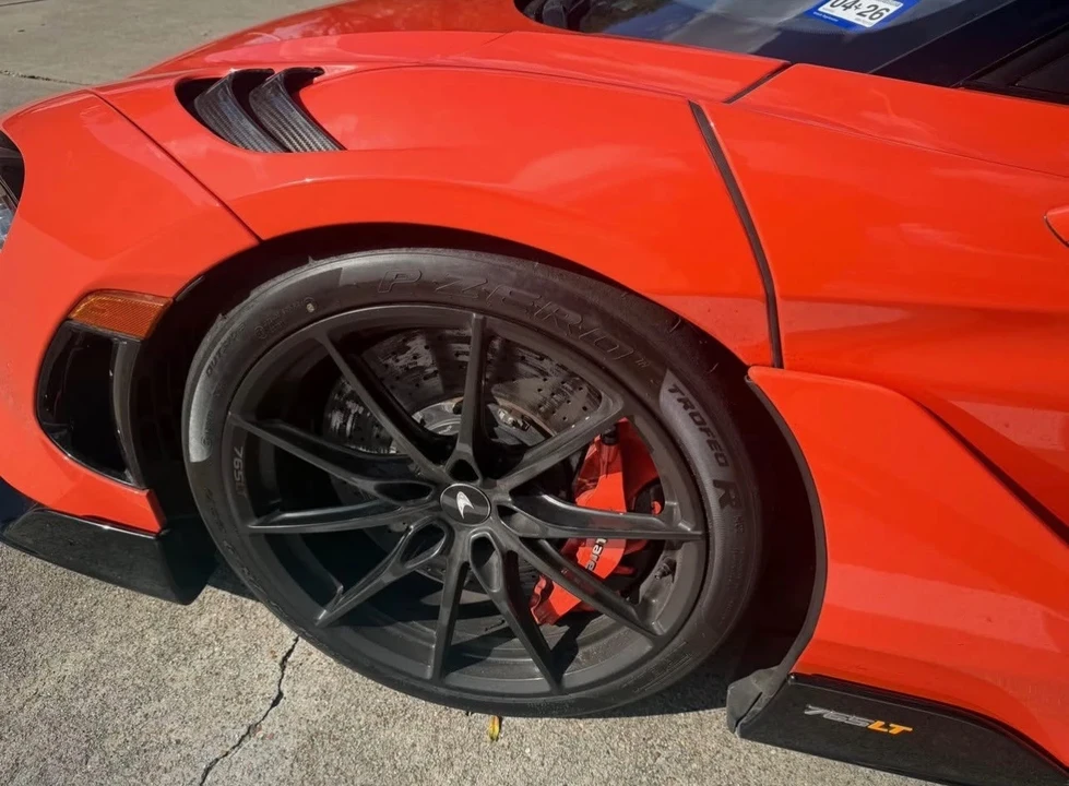 2021 McLaren 765LT - Image 5 of 12