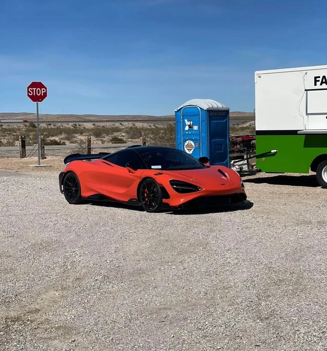 2021 McLaren 765LT - Image 8 of 12
