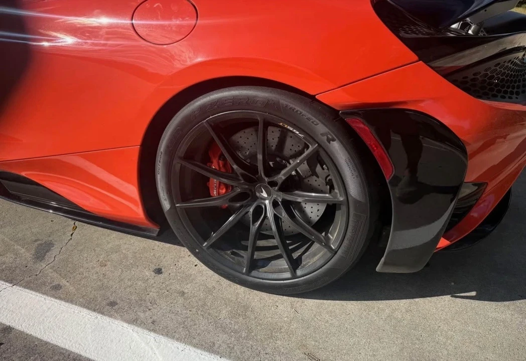 2021 McLaren 765LT - Image 4 of 12