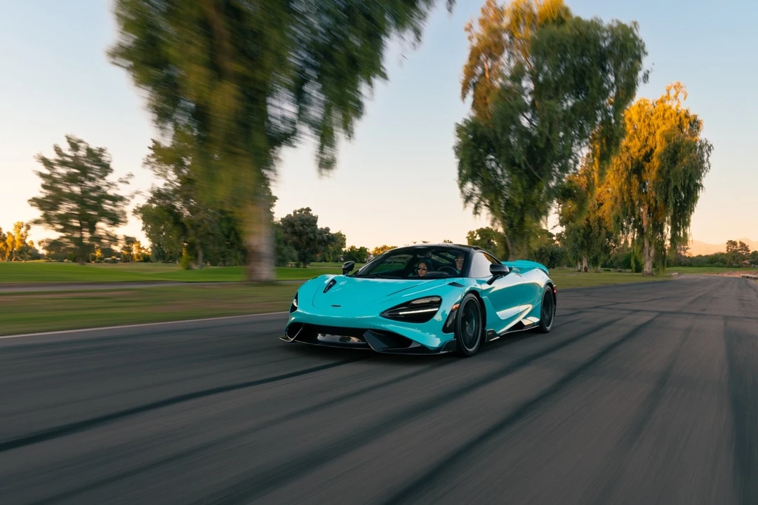2021 McLaren 765LT - Image 8 of 21