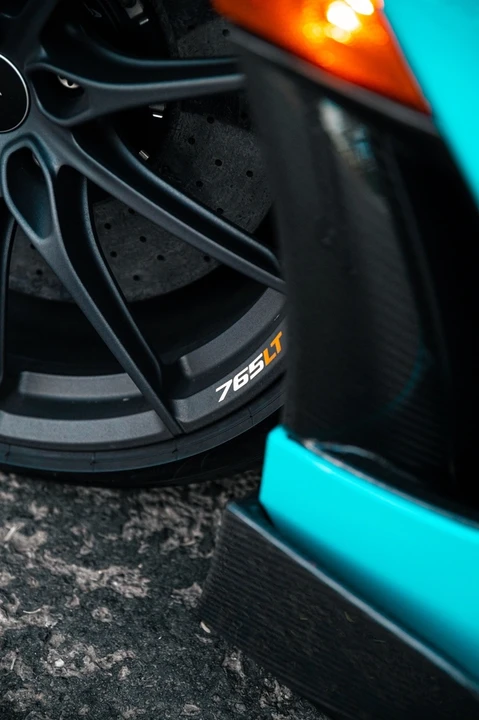 2021 McLaren 765LT - Image 9 of 21