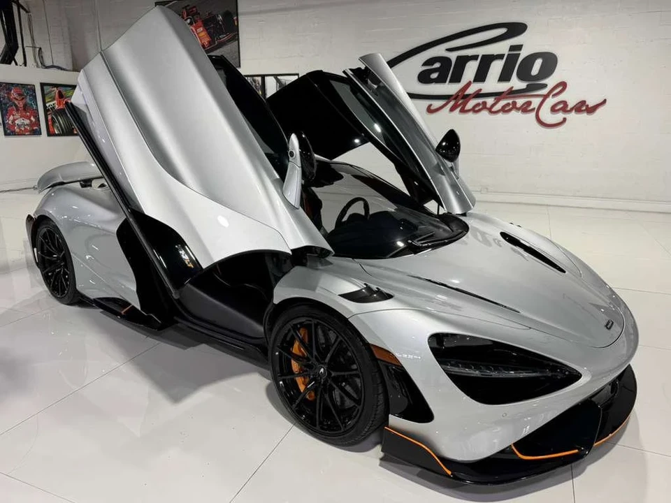 2021 McLaren 765LT - Image 9 of 12