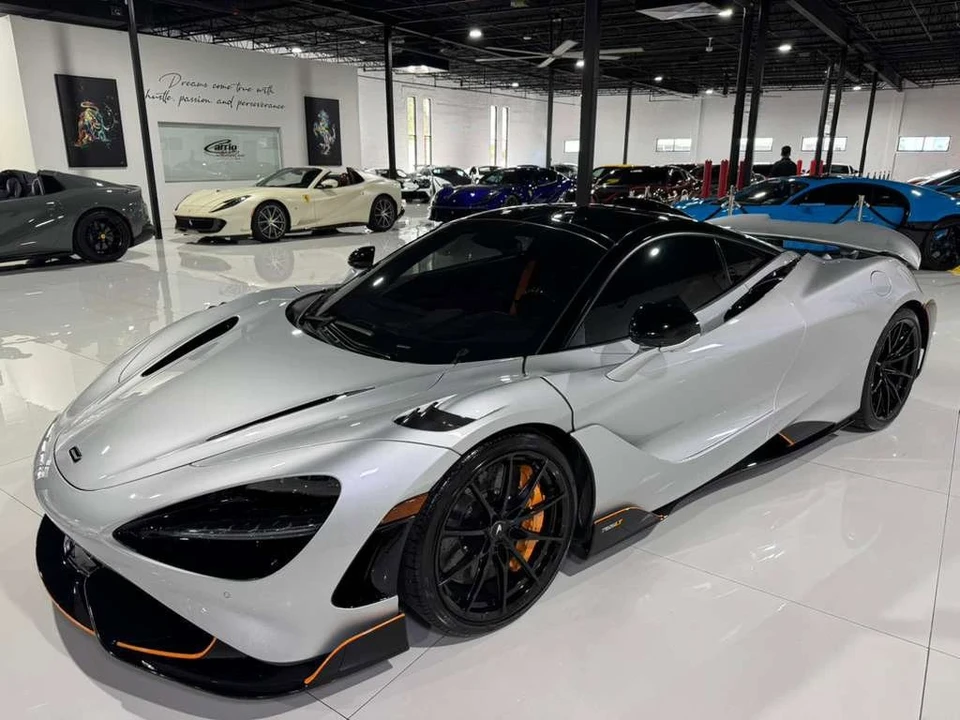 2021 McLaren 765LT - Image 3 of 12