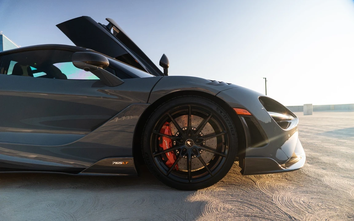 2021 McLaren 675LT - Image 31 of 31