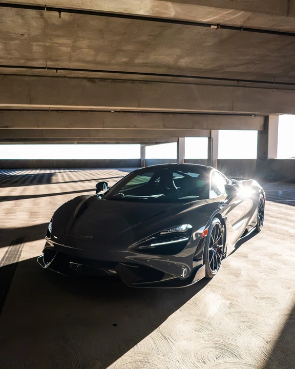 2021 McLaren 675LT - Image 13 of 31
