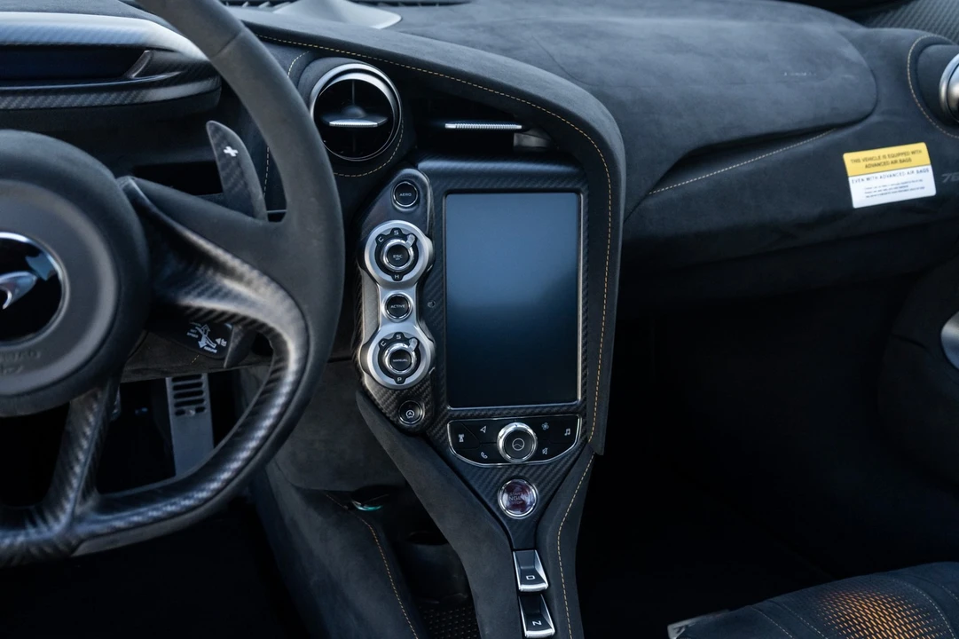 2021 McLaren 675LT - Image 18 of 21