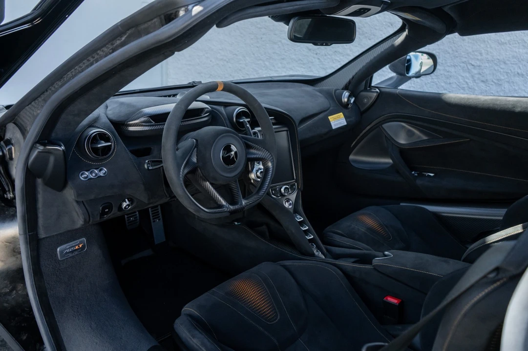 2021 McLaren 675LT - Image 5 of 21