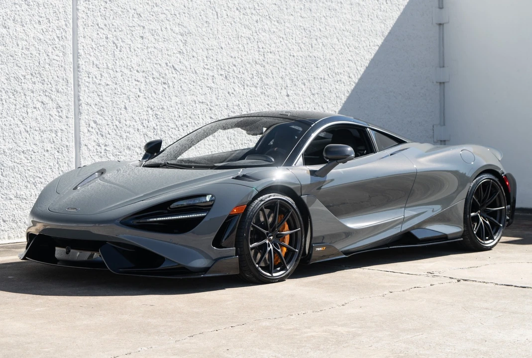 2021 McLaren 675LT - Image 2 of 12