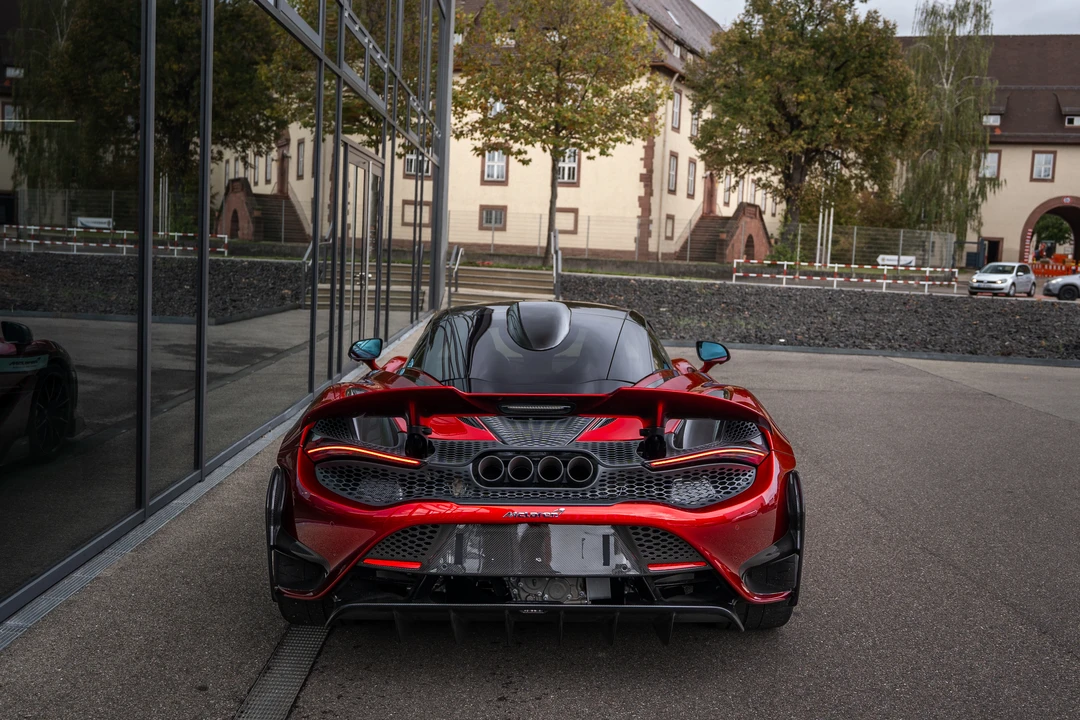 2021 McLaren 765LT - Image 6 of 31