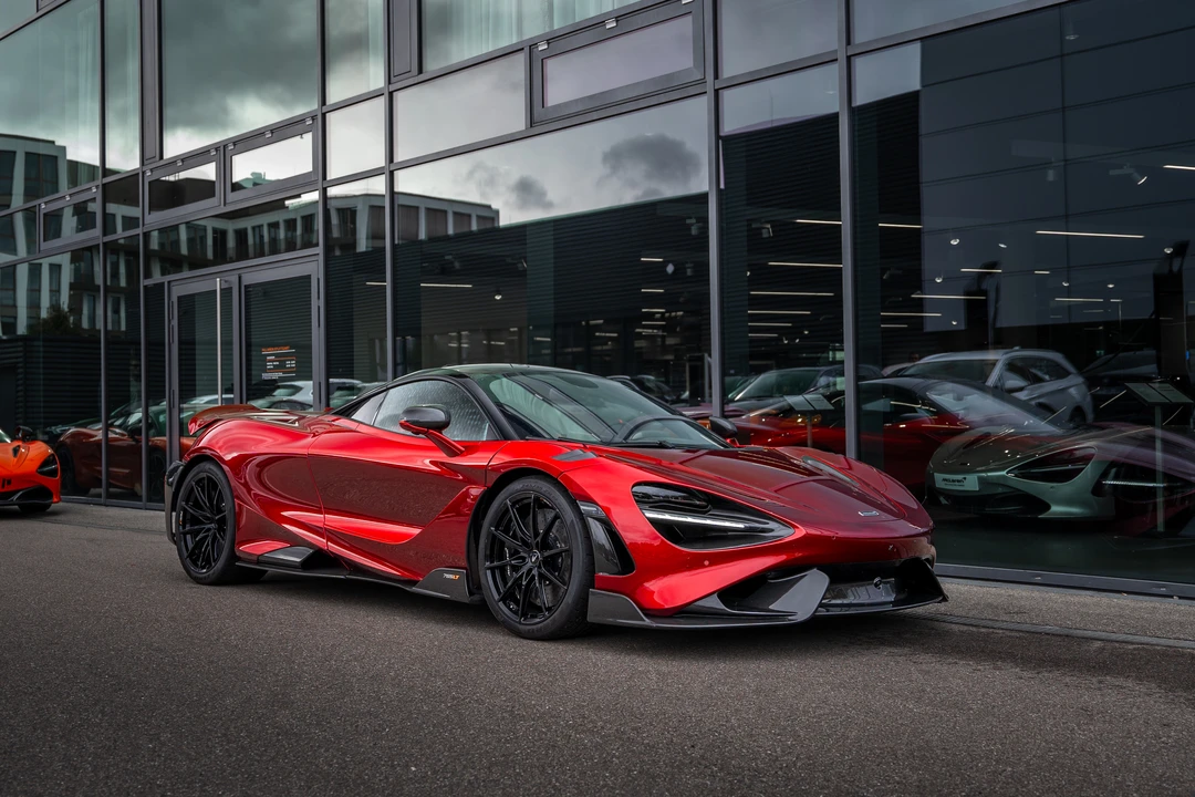 2021 McLaren 765LT - Image 4 of 31