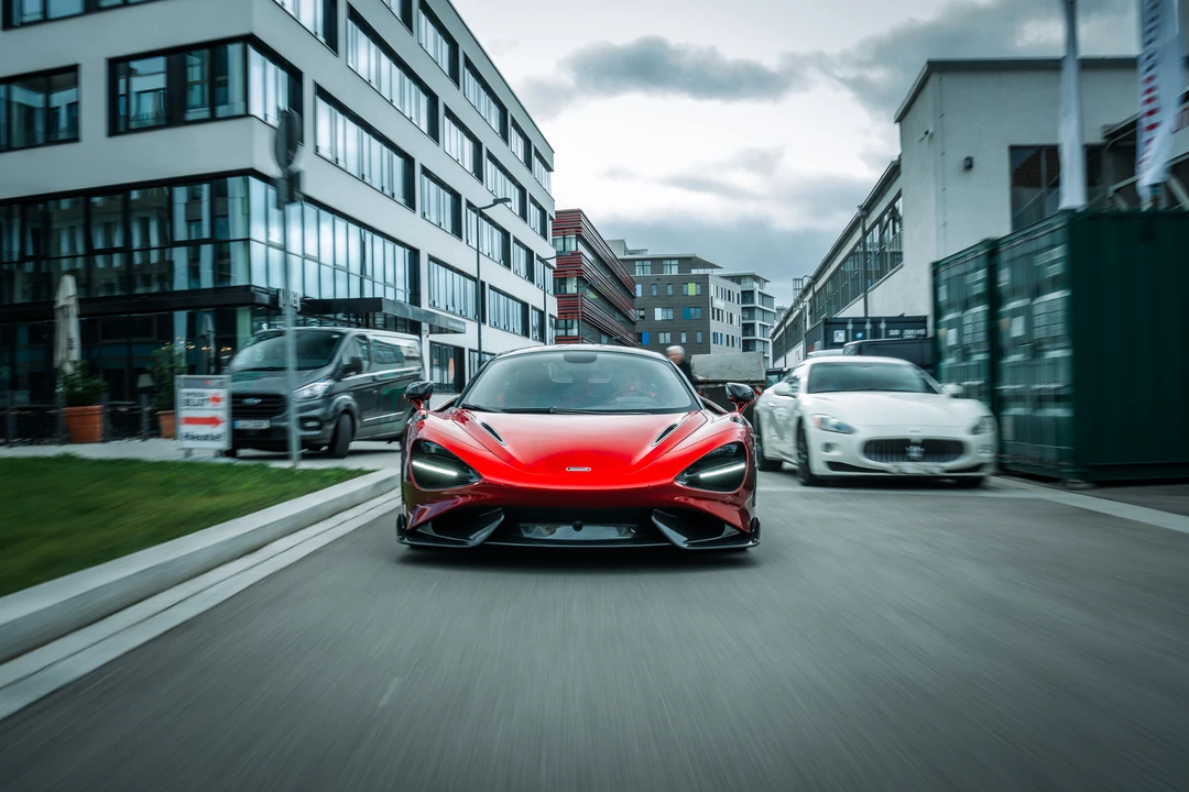 2021 McLaren 765LT - Image 17 of 31