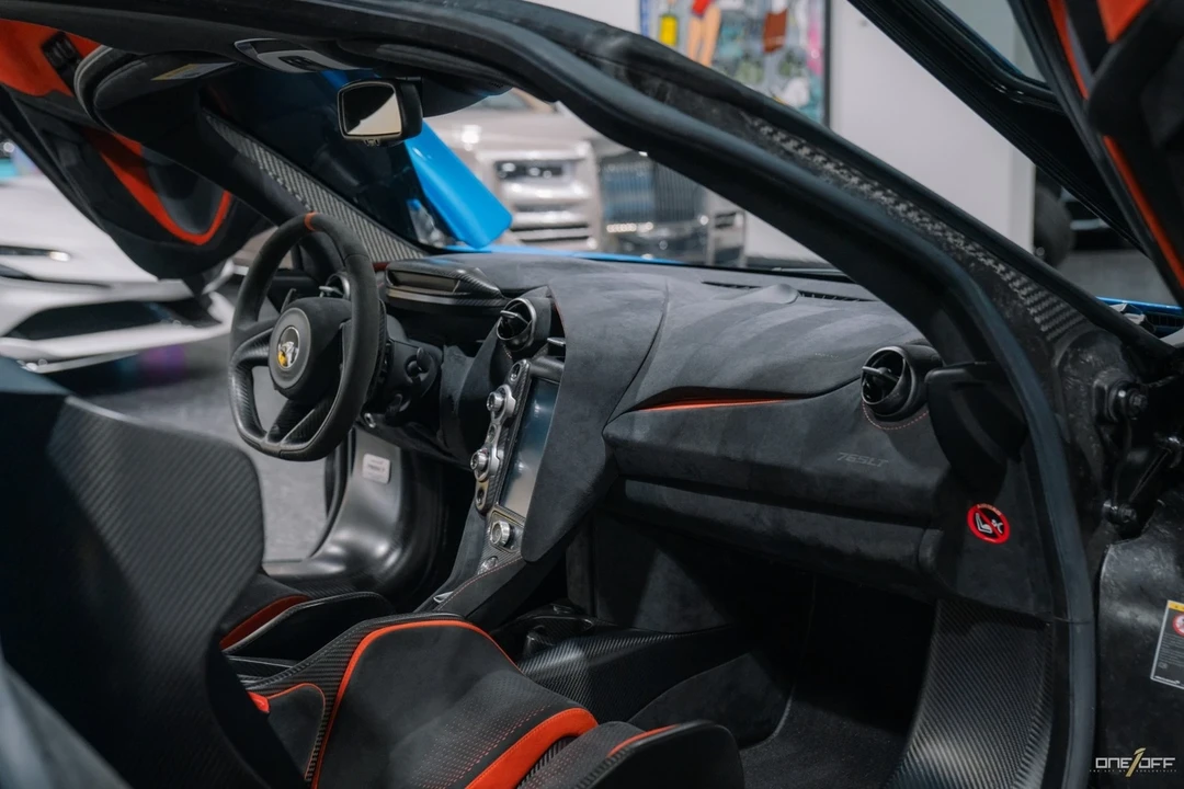 2021 McLaren 765LT - Image 2 of 12