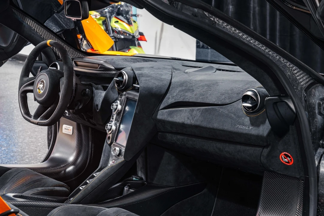 2021 McLaren 765LT - Image 11 of 12