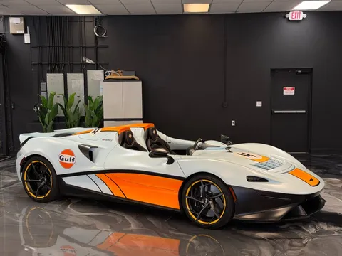 2021 McLaren Elva