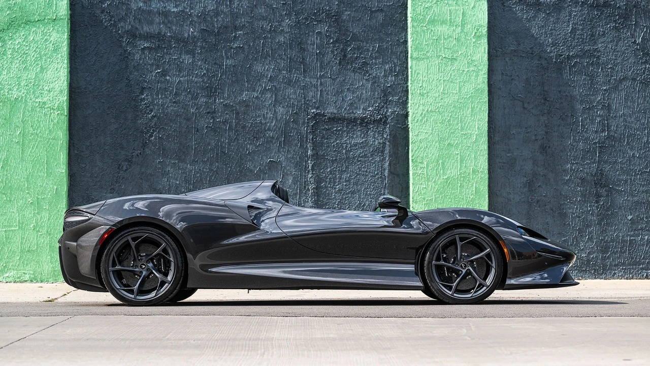 2021 McLaren Elva - Image 31 of 31
