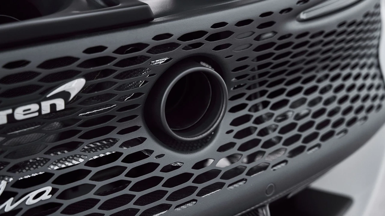 2021 McLaren Elva - Image 26 of 31