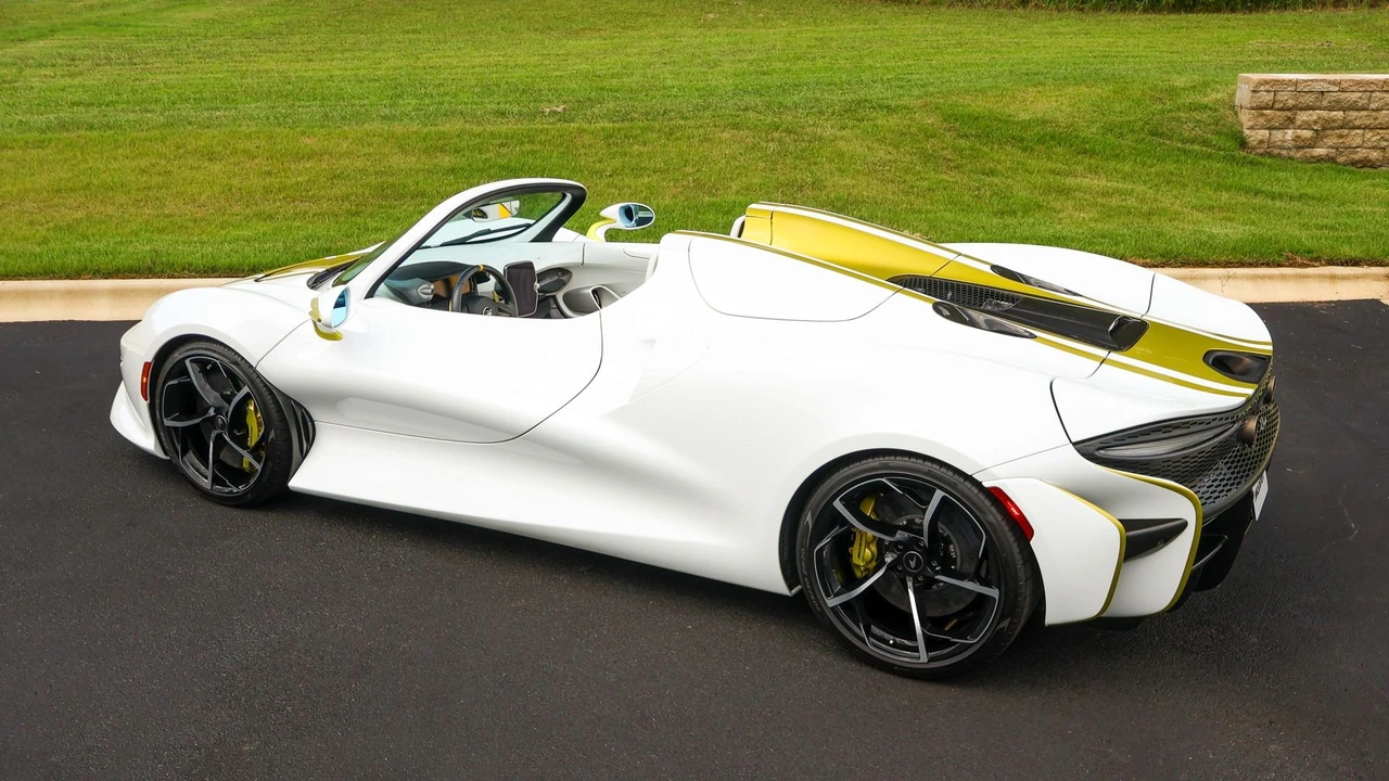 2021 McLaren Elva - Image 2 of 31