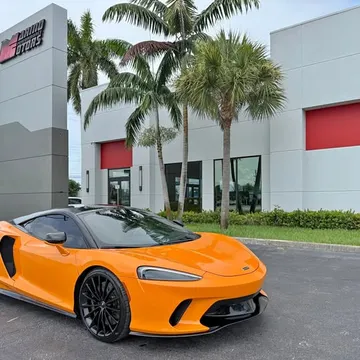 2021 McLaren GT