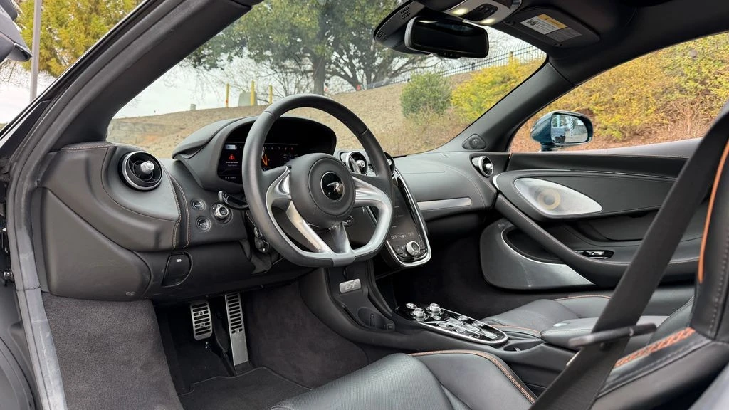 2021 McLaren GT - Image 13 of 21