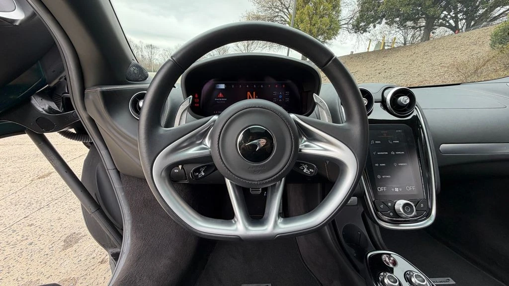 2021 McLaren GT - Image 15 of 21