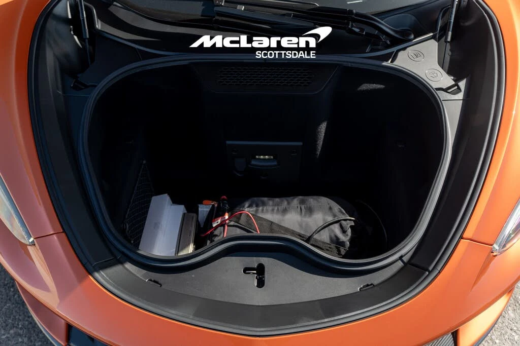 2021 McLaren GT - Image 29 of 31