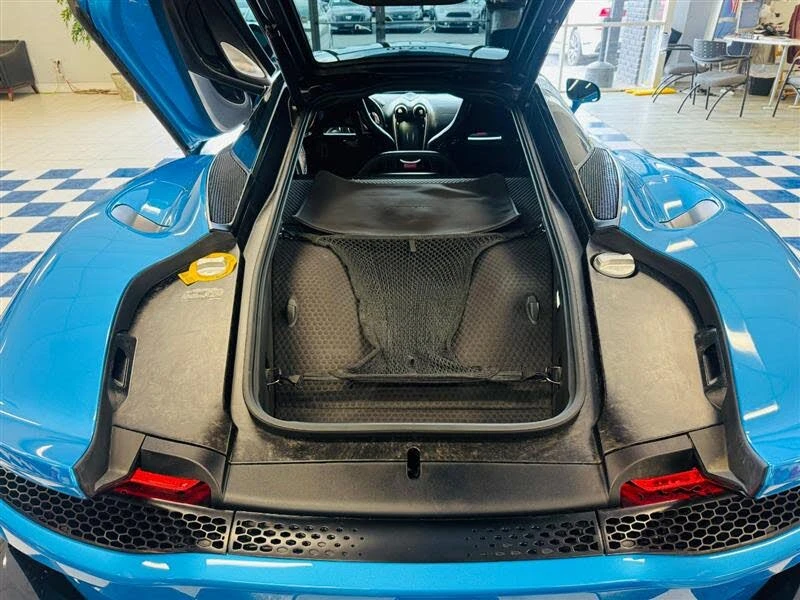 2021 McLaren GT - Image 26 of 31