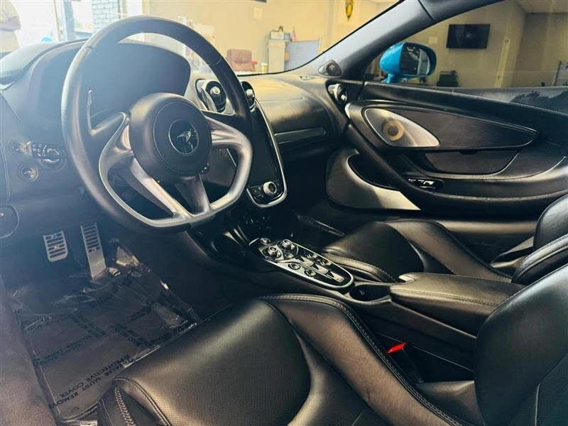 2021 McLaren GT - Image 10 of 31
