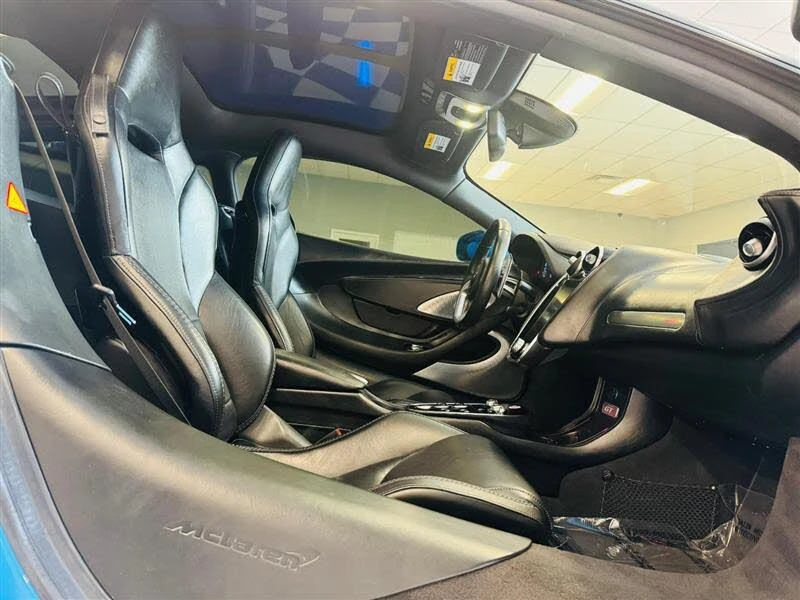 2021 McLaren GT - Image 12 of 31