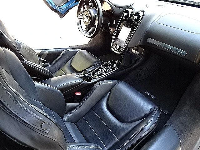 2021 McLaren GT - Image 28 of 31