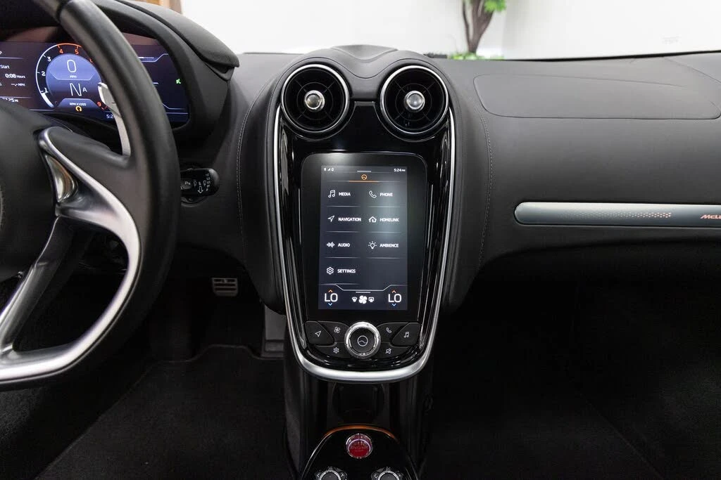 2021 McLaren GT - Image 8 of 25
