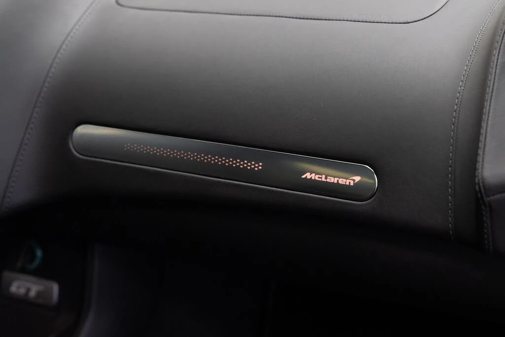 2021 McLaren GT - Image 16 of 25