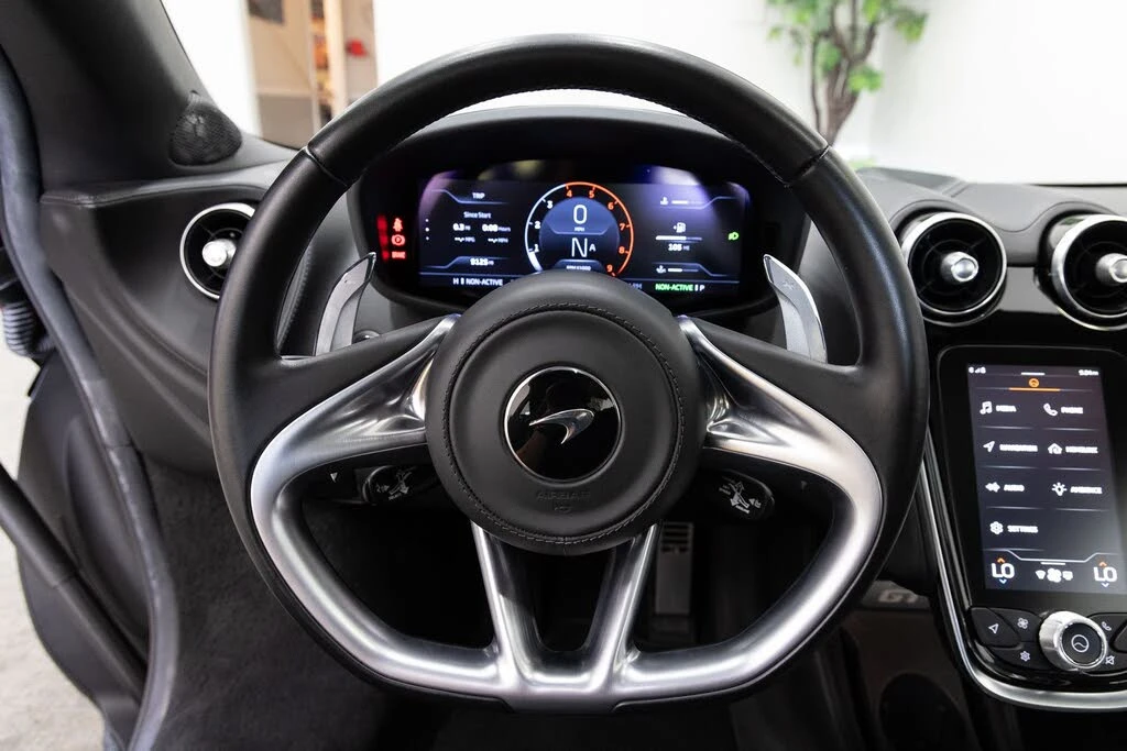 2021 McLaren GT - Image 7 of 25