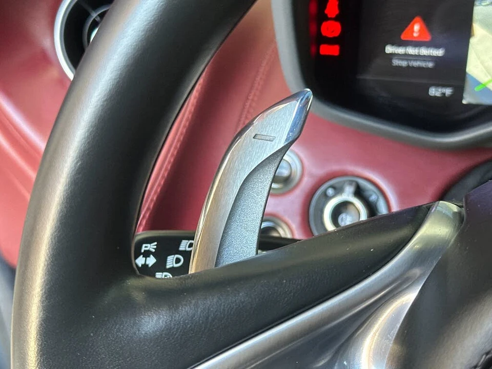 2021 McLaren GT - Image 25 of 31