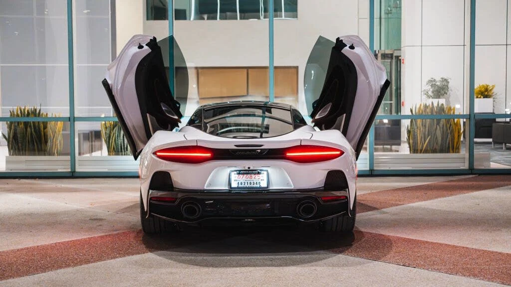 2021 McLaren GT - Image 23 of 28