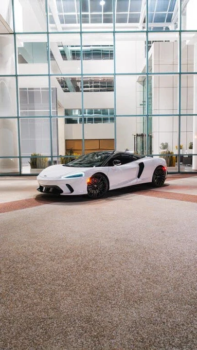 2021 McLaren GT - Image 5 of 28