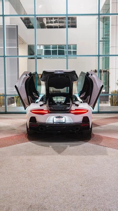 2021 McLaren GT - Image 28 of 28