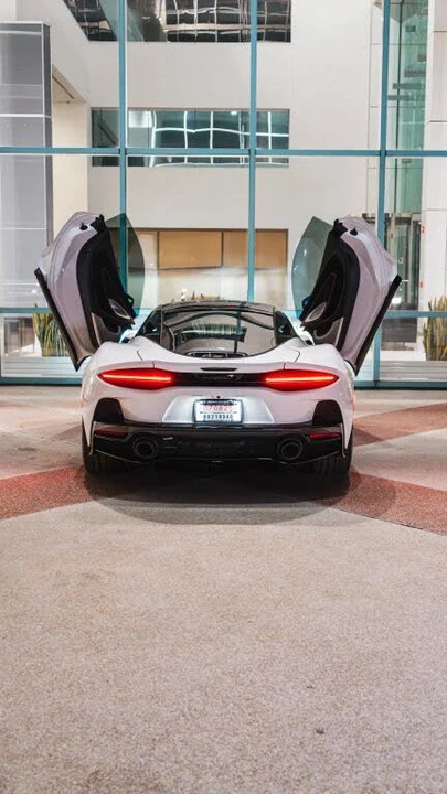 2021 McLaren GT - Image 22 of 28
