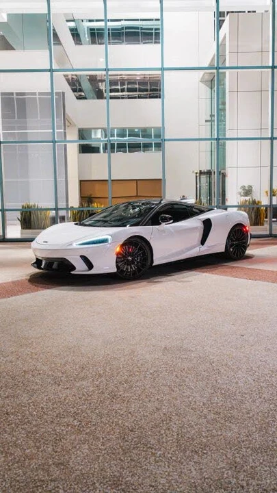 2021 McLaren GT - Image 4 of 28