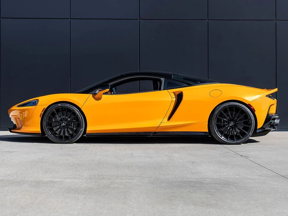 2021 McLaren GT - Image 11 of 31