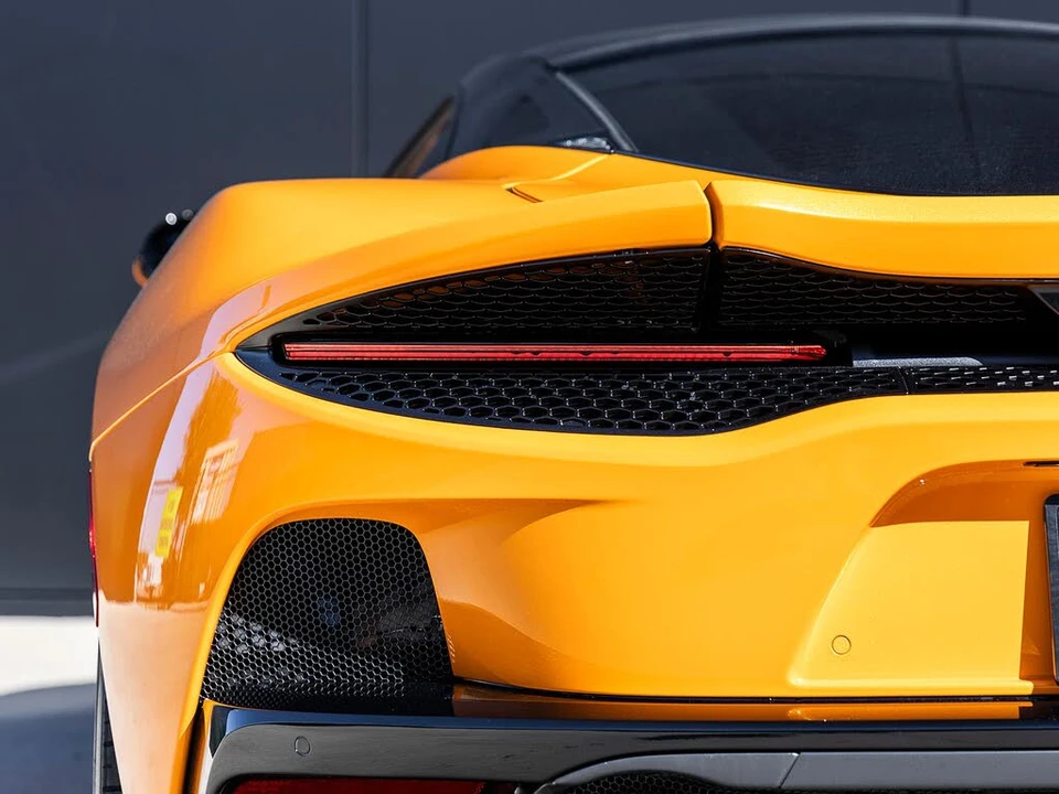 2021 McLaren GT - Image 14 of 31