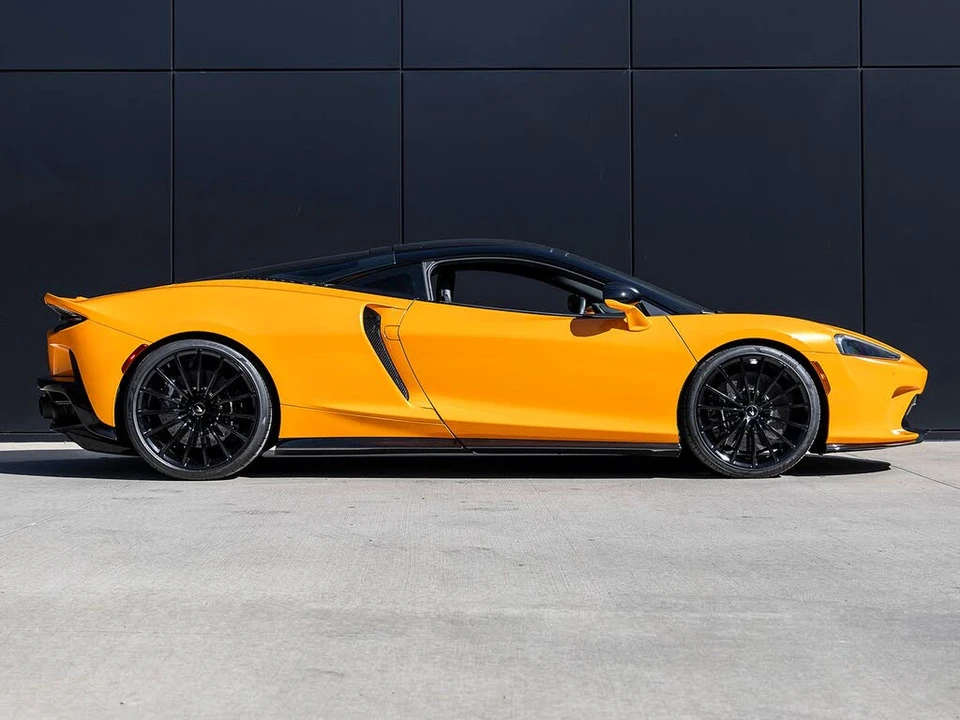 2021 McLaren GT - Image 12 of 31