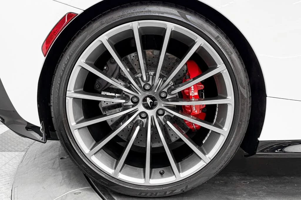 2021 McLaren GT - Image 30 of 31