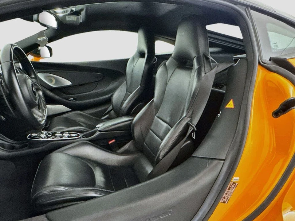 2021 McLaren GT - Image 21 of 31