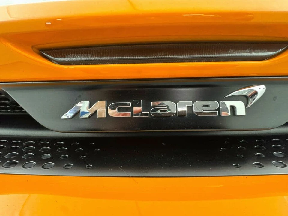 2021 McLaren GT - Image 24 of 31