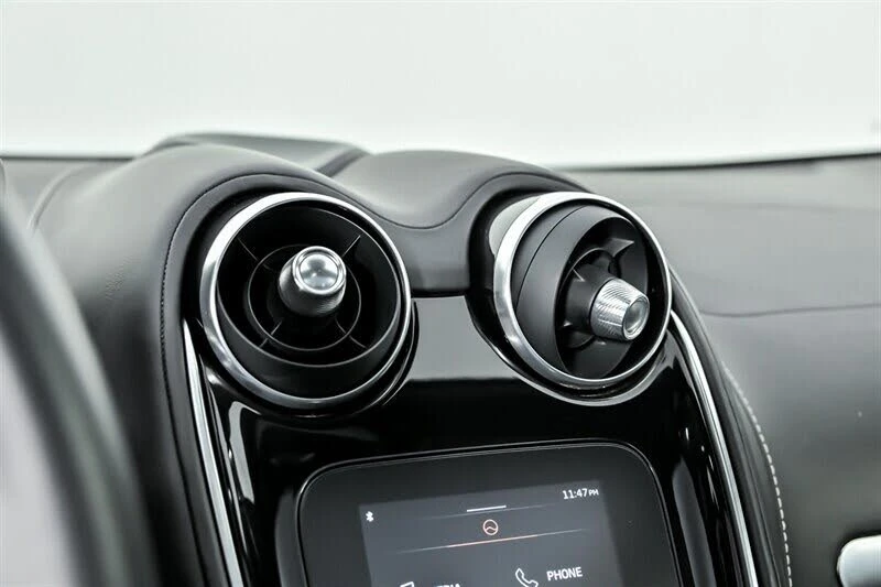 2021 McLaren GT - Image 27 of 31